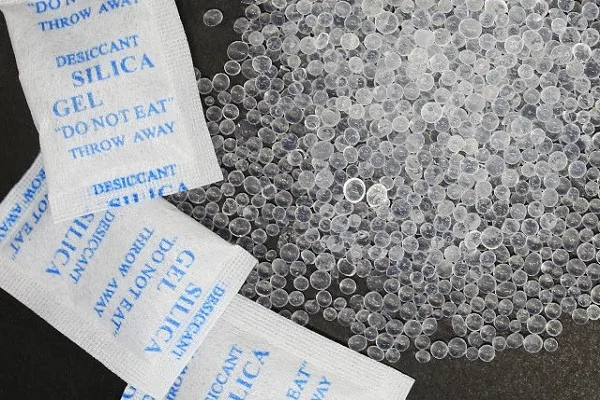 Túi hút ẩm Silicagel là gì? Hạt gói chống ẩm silica gel bán ở đâu giá tốt